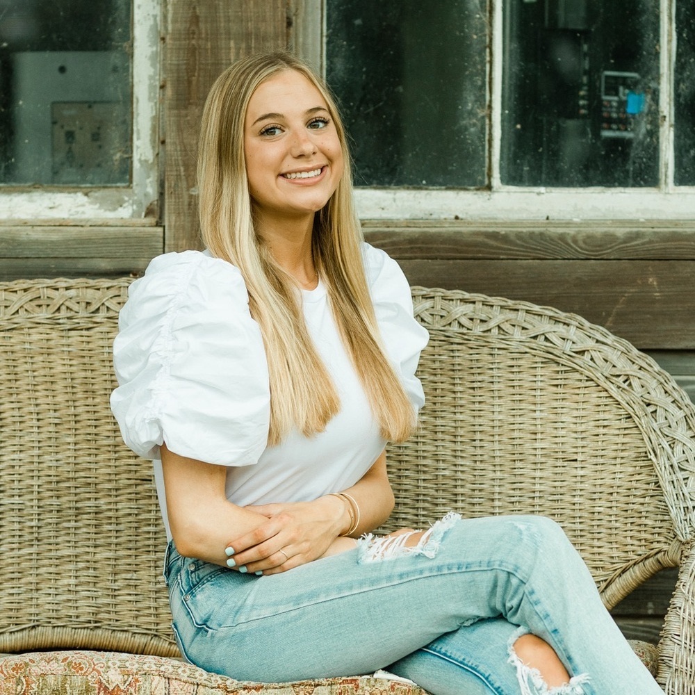 White puff sleeve top